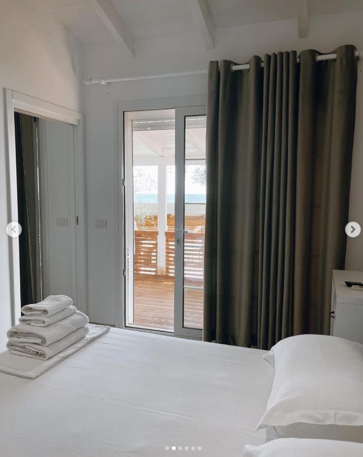 Alevra Hotel Dhermi Bagian luar foto