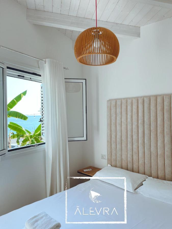 Alevra Hotel Dhermi Bagian luar foto